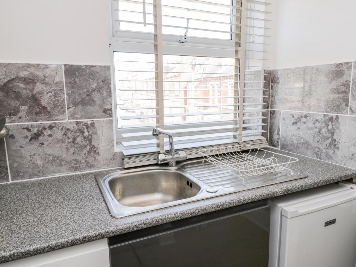 Flat 2 Apartment Бридлингтън Екстериор снимка